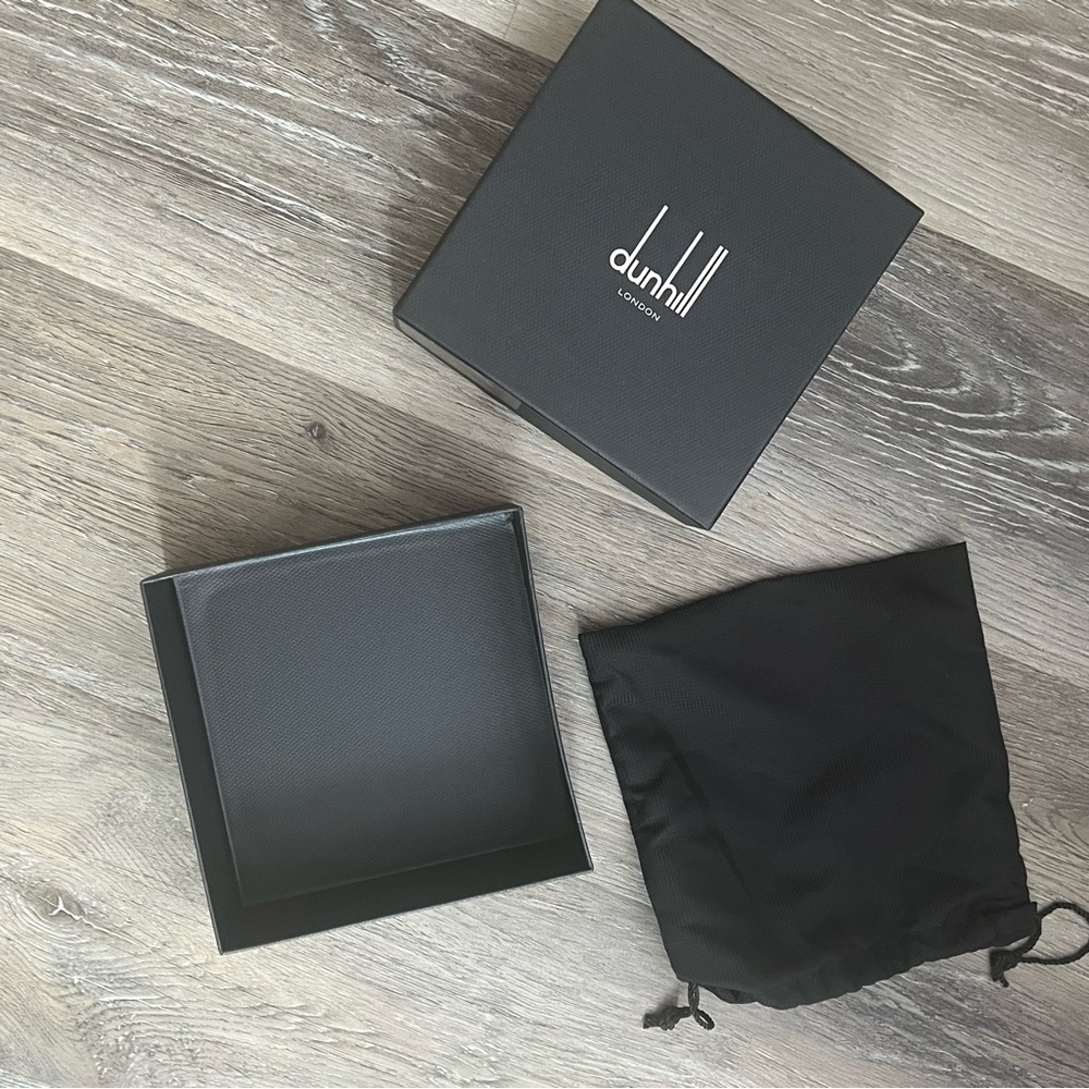 Dunhill belt box with bag